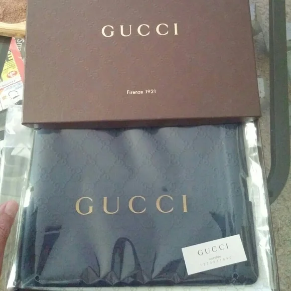 COPY - Gucci silicon ipad 2 silicone cover/protecter